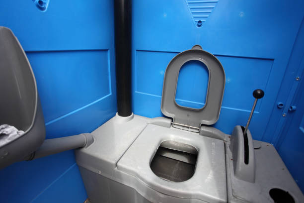 Best Portable Restroom Servicing (Cleaning and Restocking) in Lorain, OH